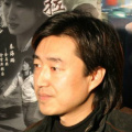 梅花十三被强扒胸罩吸乳
